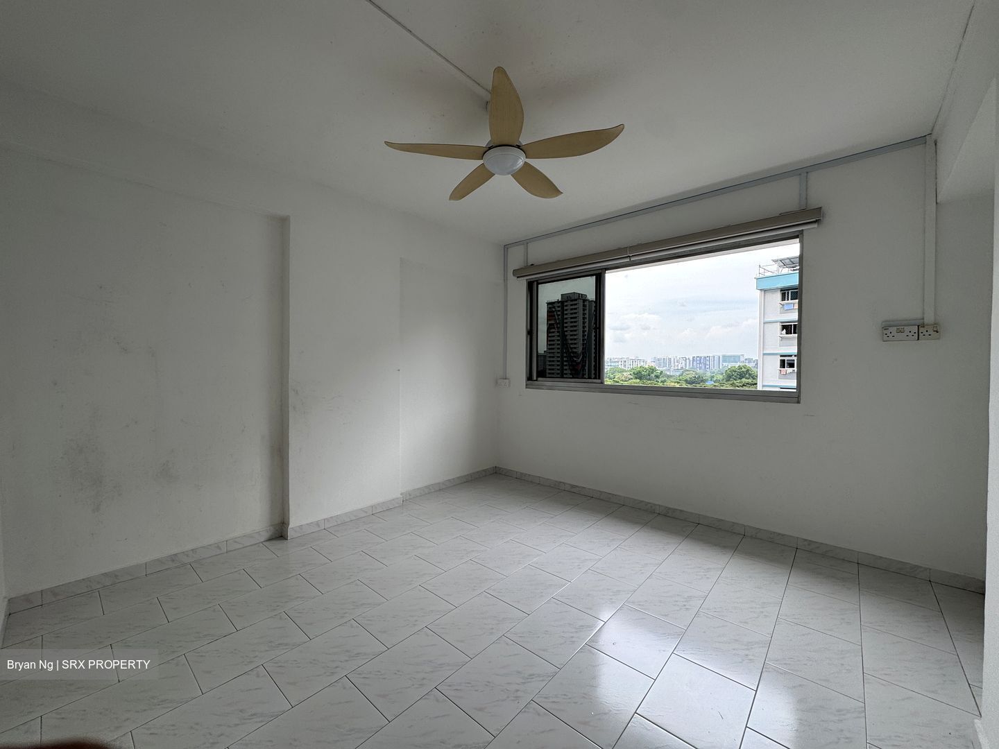 Blk 42 Sims Drive (Geylang), HDB 4 Rooms #502106551